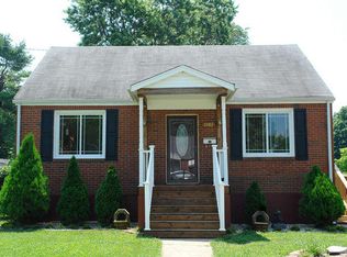 2403 Ravenwood Ave NW, Roanoke, VA 24012