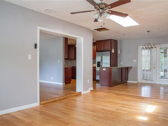 4th image of 14412 Hertha Ave