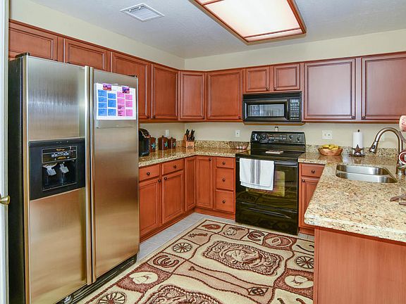 3rd image of 19713 E Cherry Hills Pl