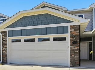 220 NW Waverly Dr UNIT 1, Waukee, IA 50263