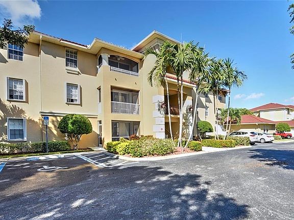 2nd image of 1510 SW 50th St APT 104
