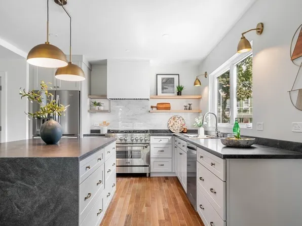 24 Bowdoin St #24, Arlington, MA 02474