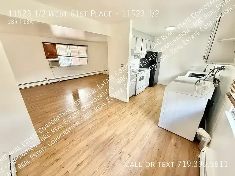 11523 1/2 W 61st Pl #11523-1/2 — Photo 4
