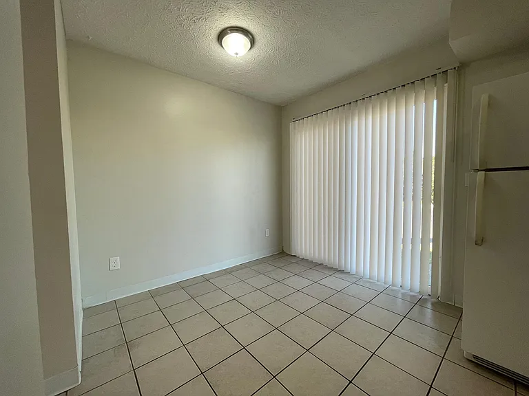 7399 Golden Springs Dr — Photo 7