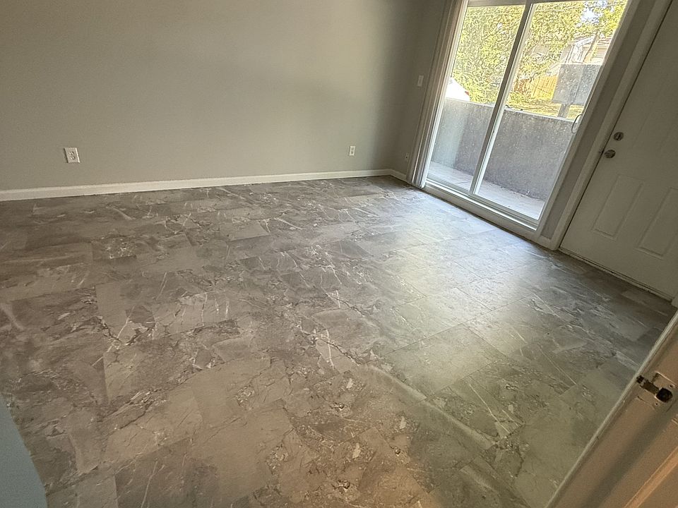 1st image of 4130-4132 Fisher St #4132-3
