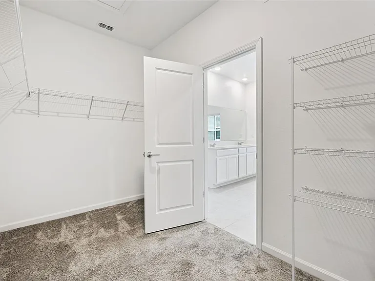 781 Taurus Ln — Photo 25