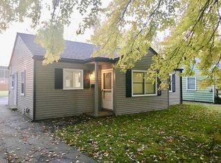 5553 Burns Rd, North Olmsted, OH 44070