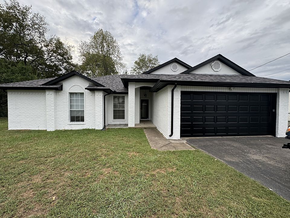 1st image of 502 D Ann Dr