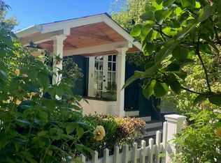 102 W McGraw Pl, Seattle, WA 98119