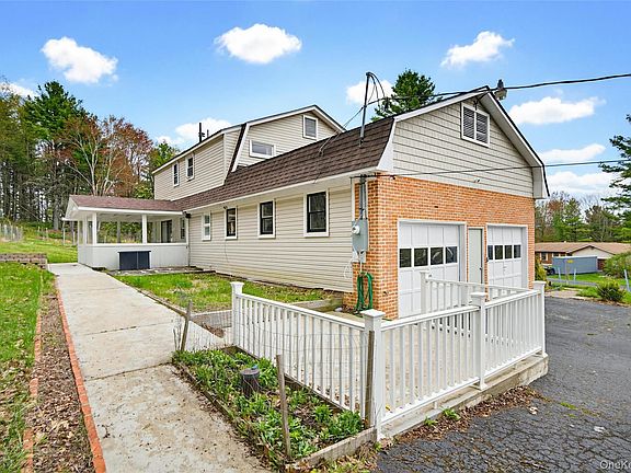 3rd image of 38 Marjorie Drive