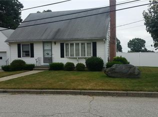 44 W View Ave, Cranston, RI 02920