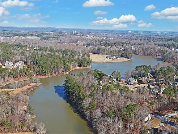4th image of 2540 Wyndham Park Dr #1