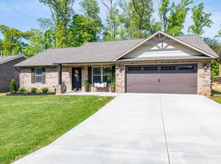 4649 Bella Capri Ln, Knoxville, TN 37918