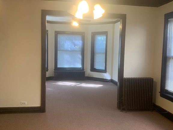 3rd image of 4734 W Gladys Ave #2