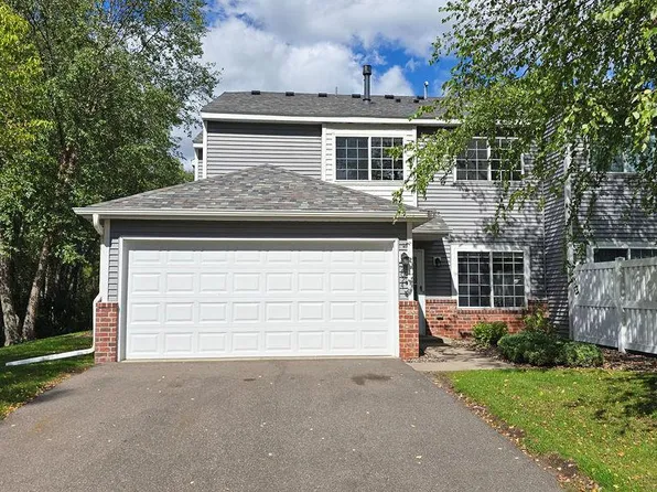 2024 Gresham Ave N, Oakdale, MN 55128
