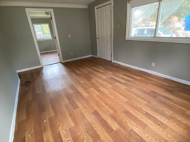 35831 Beverly Rd — Photo 5