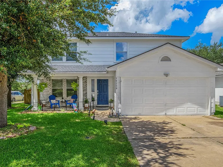 15236 Faircrest Dr — Photo 1