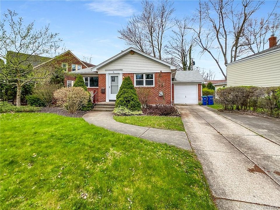 1st image of 96 Garland Dr