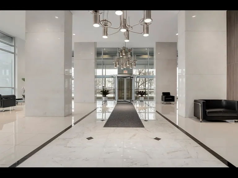 1550 N Lake Shore Dr #4D — Photo 31