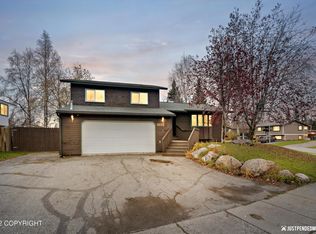 8600 Rosalind St, Anchorage, AK 99507