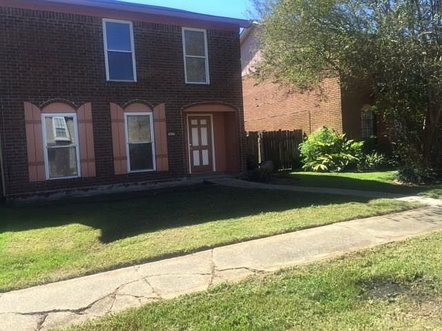 1st image of 2410 Oxford Pl