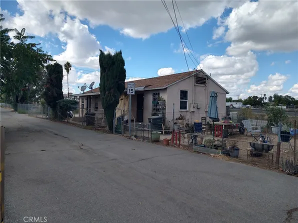 182-184 State St, Perris, CA 92570