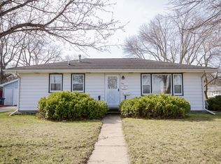 147 19th Ave SW, Cedar Rapids, IA 52404