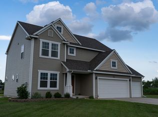 51401 Willis St, Paw Paw, MI