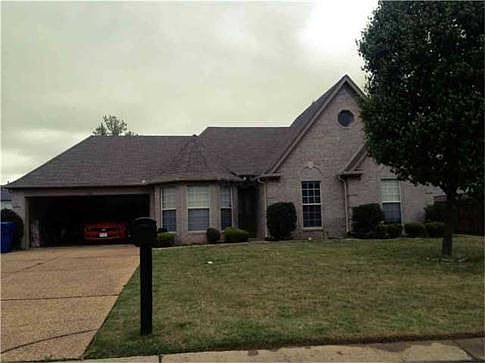 1st image of 7325 Hunters Horn Dr