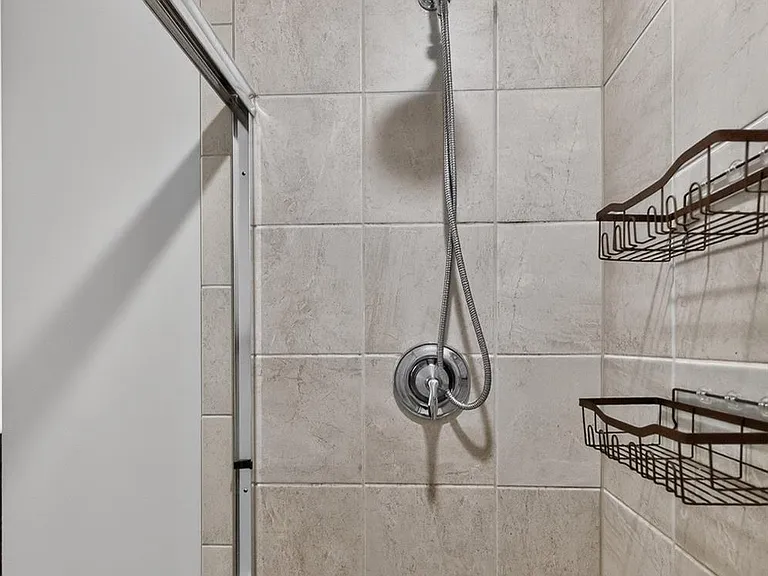 5559 Eagle Ct — Photo 31
