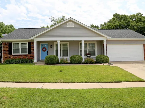 3160 Blaiser Ln, Maryland Heights, MO 63043