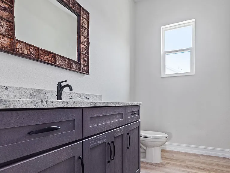 3208 N Rome Ave — Photo 26