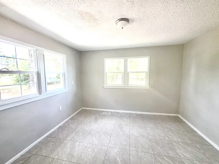 4542 Augusta Hwy — Photo 6