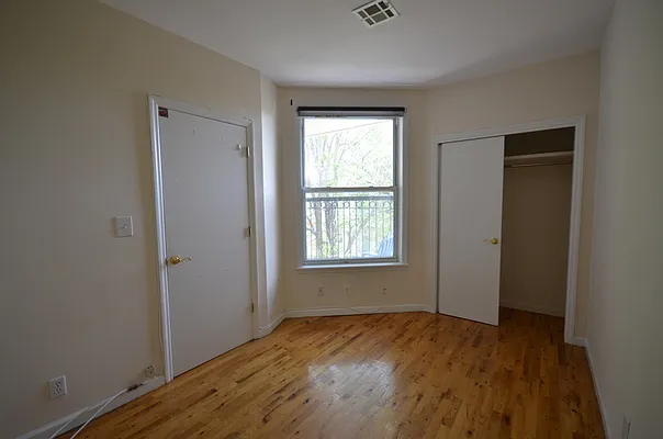 Rented by Swythe, Inc. | media 32