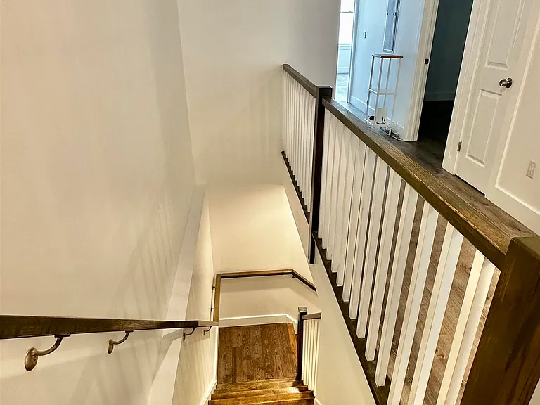20 Fisk St #A — Photo 19