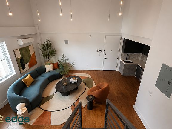 2nd image of 1266 Pacific St #3E