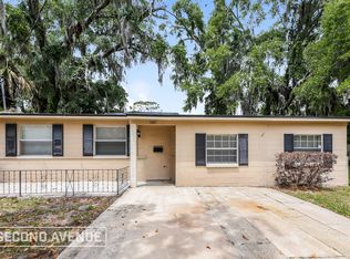 1021 Lake Forest Blvd, Jacksonville, FL 32208