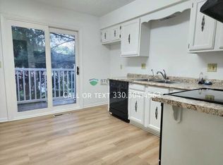 3269 Myersville Rd, Uniontown, OH 44685