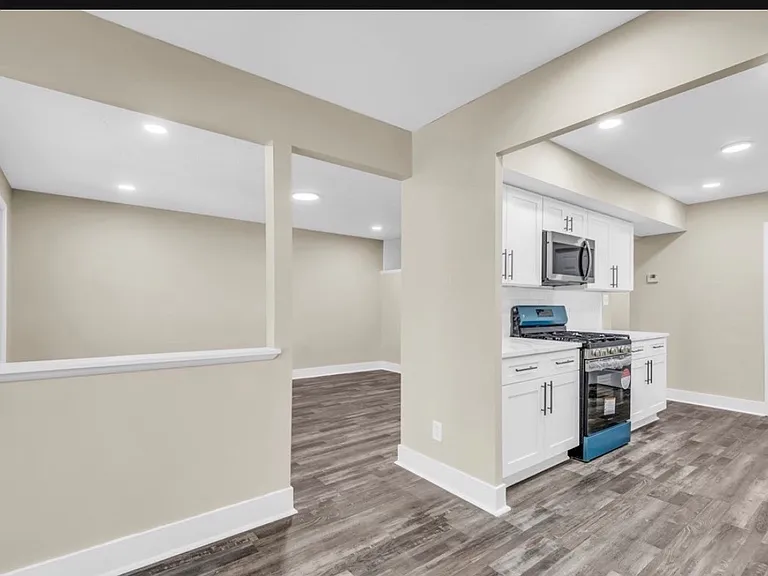 9459 Central Park Blvd — Photo 9