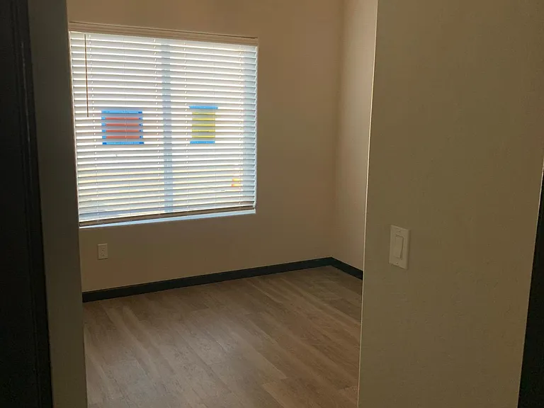 5810 Midland Ln #7 — Photo 15
