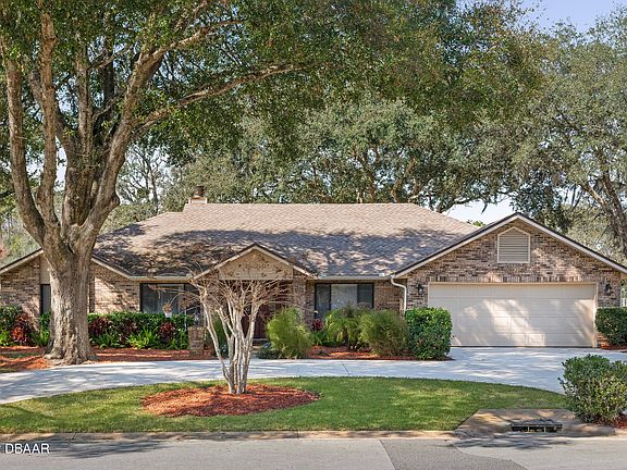 3rd image of 29 Winding Creek Way