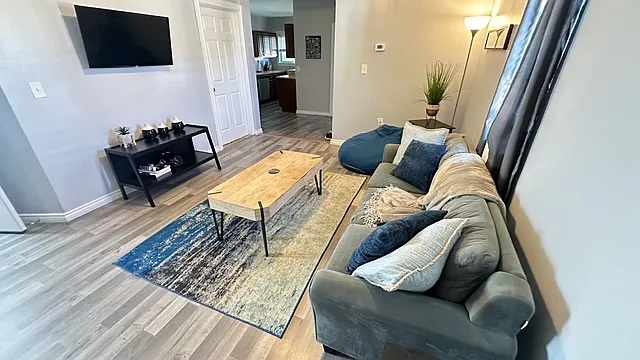 1 bed, 850 sqft, $1,700 — Photo 4