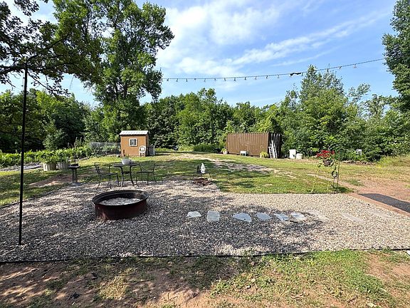 5th image of 40990 Diamond Lake St