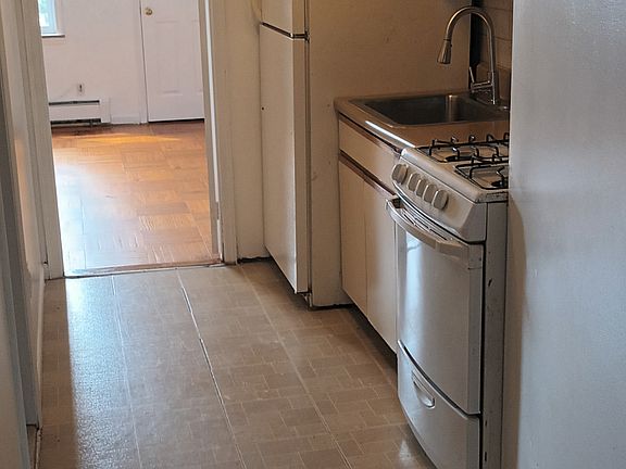 4th image of 3033 John F Kennedy Blvd APT 36