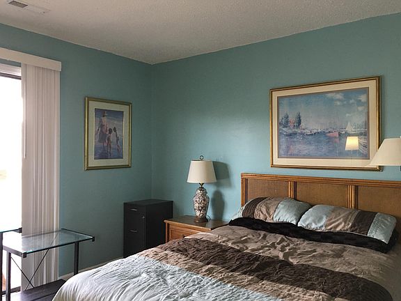 Ocean side lower level bedroom