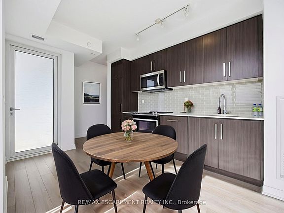 2nd image of 5180 Yonge St #2909