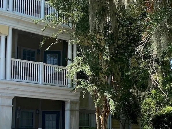 1525 Whitemarsh Way, Savannah, GA 31410