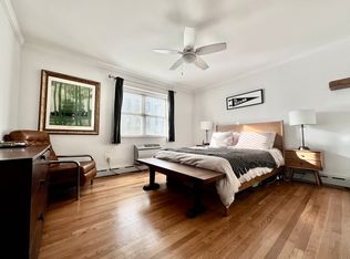 92 Newell St #2A, Brooklyn, NY 11222