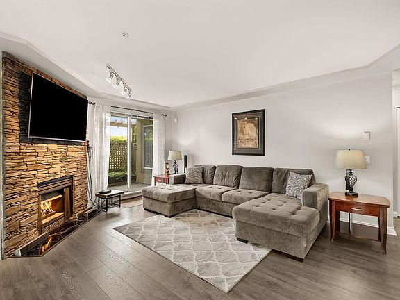 3rd image of 20433 53rd Ave #104