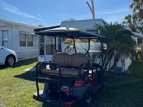 751 10th St E #76, Palmetto, FL 34221